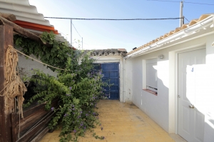Habitación 4 y patio casa principal